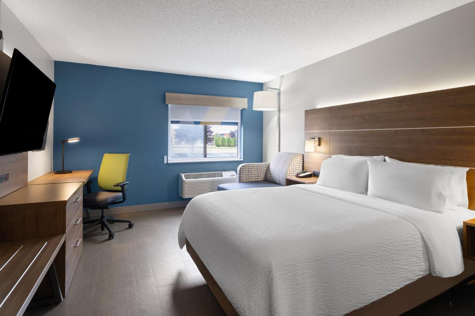 Holiday Express Sheboygan-kohler / I-43 By Ihg Hotel Sheboygan