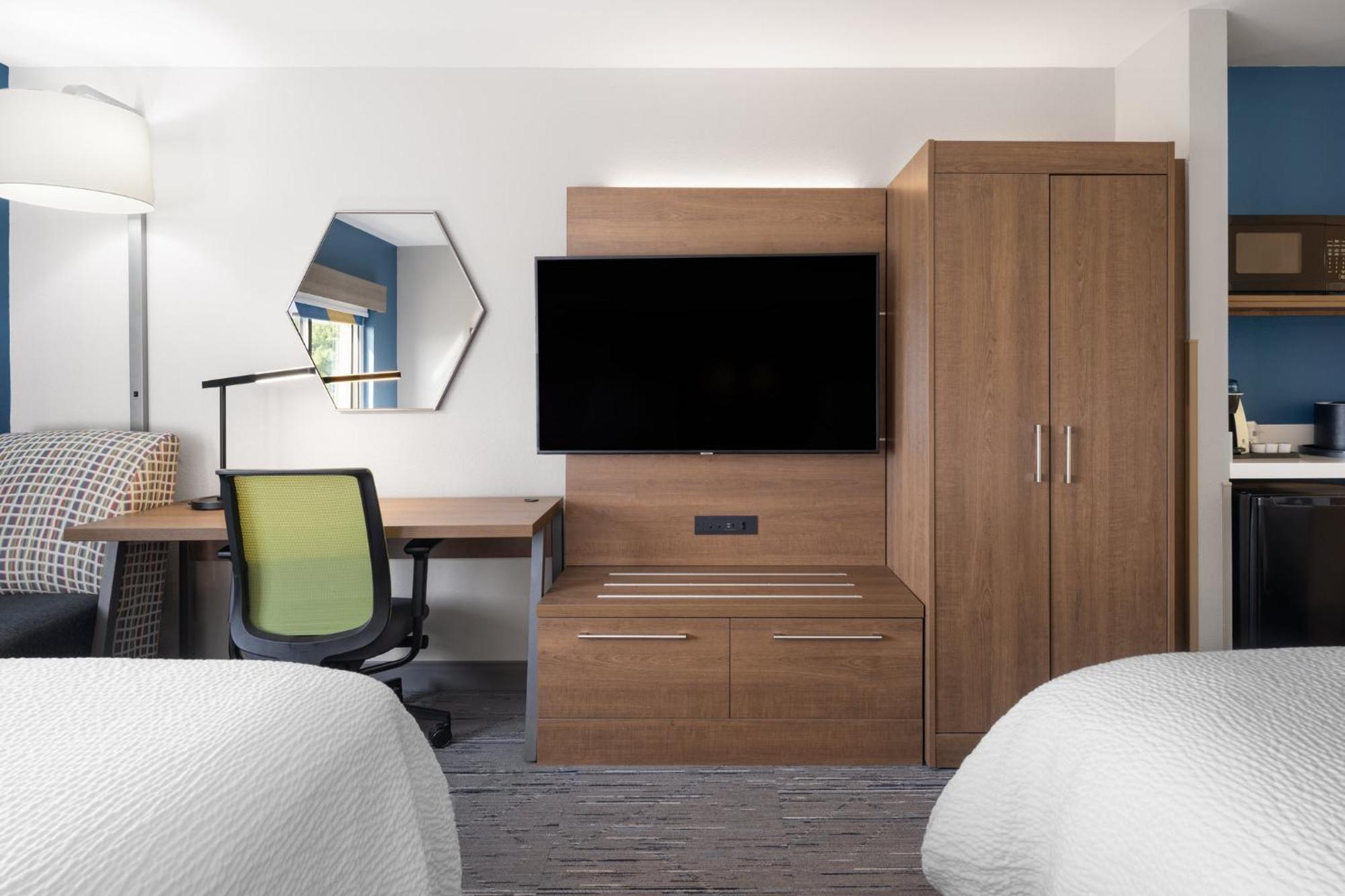 Holiday Express Sheboygan-kohler / I-43 By Ihg Sheboygan