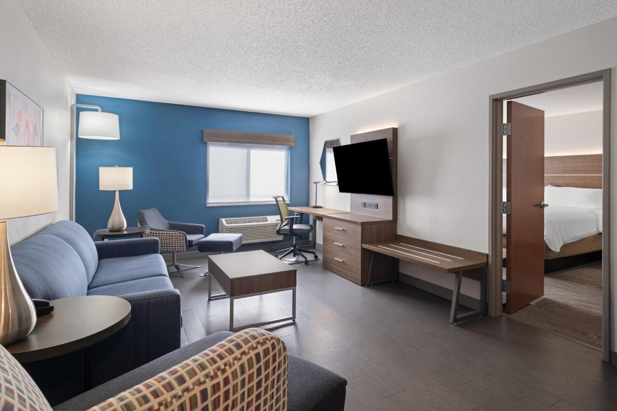 Hotel Holiday Express Sheboygan-kohler / I-43 By Ihg